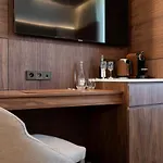 Intercontinental Champs Elysees Etoile By Ihg Hotel Paris